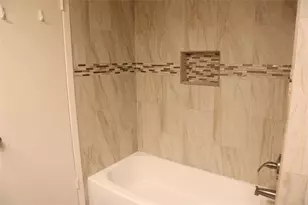 2215 Silver Falls Dr, Houston, TX 77339 - Photo 13