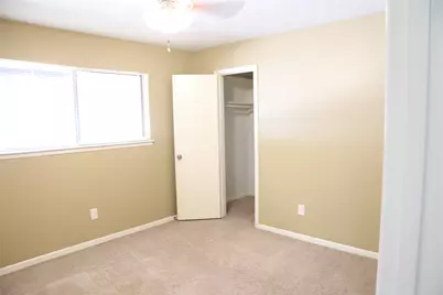 2215 Silver Falls Drive, Houston, TX 77339 - Photo 11