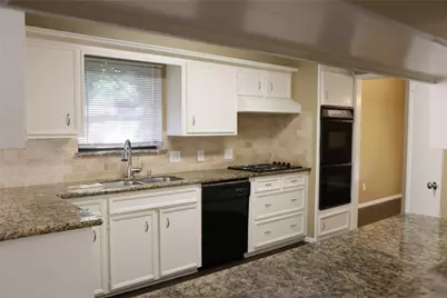 2215 Silver Falls Drive, Houston, TX 77339 - Photo 5
