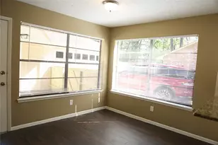 2215 Silver Falls Dr, Houston, TX 77339 - Photo 15
