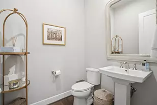 3722 Somerset York Ln, Houston, TX 77055 - Photo 11