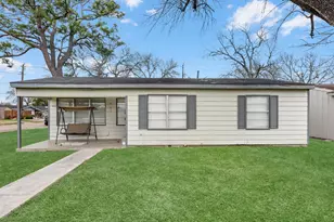 503 S Kansas St, La Porte, TX 77571 - Photo 1