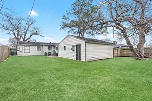 503 S Kansas St, La Porte, TX 77571 - Photo 3