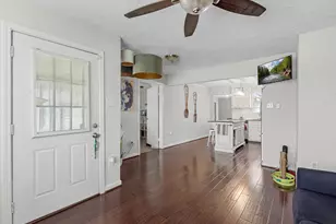 503 S Kansas St, La Porte, TX 77571 - Photo 7