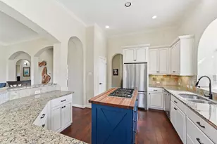 4810 Magnolia Bend Dr, Rosharon, TX 77583 - Photo 13