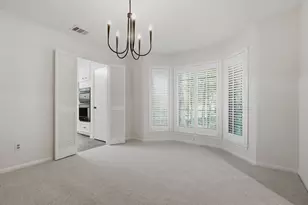 9 N Havenridge Dr, The Woodlands, TX 77381 - Photo 5