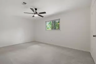 9 N Havenridge Dr, The Woodlands, TX 77381 - Photo 23
