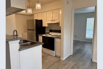 2626 Holly Hall Street #406, Houston, TX 77054 - Photo 9