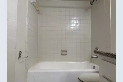2626 Holly Hall Street #406, Houston, TX 77054 - Photo 17