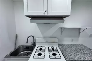 119 Neyland St, Houston, TX 77022 - Photo 11