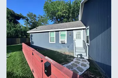119 Neyland Street #A, Houston, TX 77022 - Photo 1