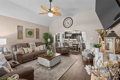 8310 Egret Bay Circle, Baytown, TX 77523 - Photo 13