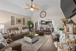 8310 Egret Bay Cir, Baytown, TX 77523 - Photo 13
