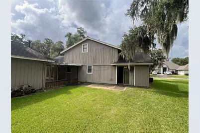 2109 Riverside Drive, West Columbia, TX 77486 - Photo 5