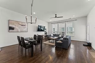 1019 W 17th St, Houston, TX 77008 - Photo 9