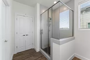 1019 W 17th St, Houston, TX 77008 - Photo 17