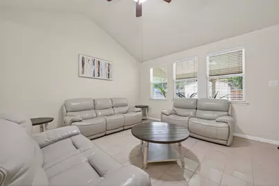 10023 Cobbs Cove Lane, Houston, TX 77044 - Photo 7
