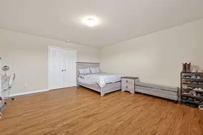 10023 Cobbs Cove Lane, Houston, TX 77044 - Photo 23