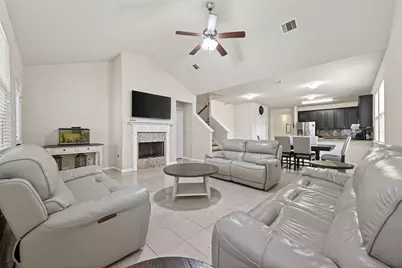 10023 Cobbs Cove Lane, Houston, TX 77044 - Photo 5