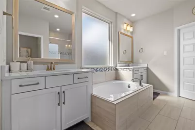 4203 Weathered Oak Drive, Houston, TX 77080 - Photo 19