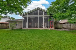 10807 Oasis Dr, Houston, TX 77096 - Photo 41