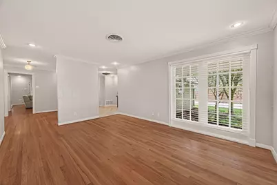 10807 Oasis Drive, Houston, TX 77096 - Photo 25