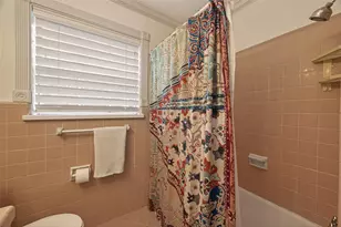 10807 Oasis Dr, Houston, TX 77096 - Photo 35