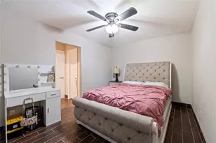 1803 Edgehill Rd, Pasadena, TX 77502 - Photo 15