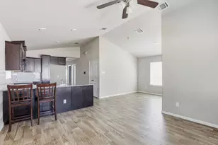 4522 Collins Rd, Houston, TX 77093 - Photo 11