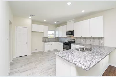 12206 Heather Flower Lane, Houston, TX 77014 - Photo 9