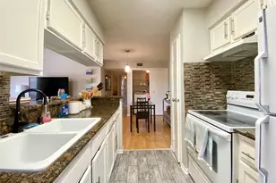 3100 Jeanetta St, Houston, TX 77063 - Photo 7