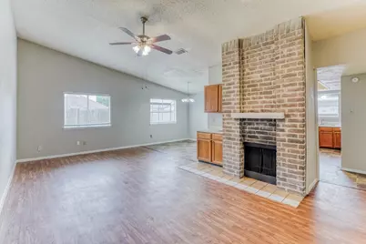 6918 Skyline Park Drive, Katy, TX 77449 - Photo 3
