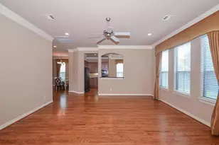 3042 Royal Oaks CRS, Houston, TX 77082 - Photo 9