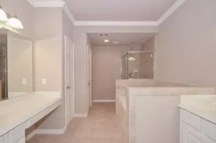 3042 Royal Oaks CRS, Houston, TX 77082 - Photo 17