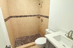 2126 Quail Valley E Dr, Missouri City, TX 77459 - Photo 7