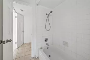 14555 Wunderlich Dr, Houston, TX 77069 - Photo 19
