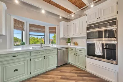 35 Lazy Lane, Kemah, TX 77565 - Photo 15