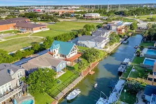 35 Lazy Ln, Kemah, TX 77565 - Photo 41