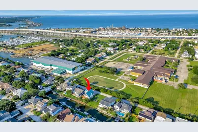 35 Lazy Lane, Kemah, TX 77565 - Photo 43