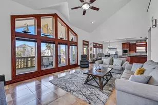 12836 E Madrid Rd, Galveston, TX 77554 - Photo 3