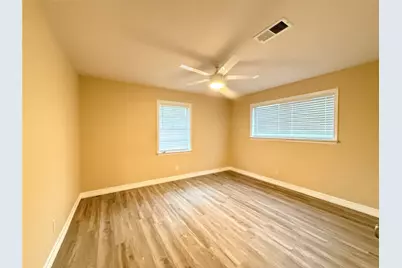 602 Cole Street, Webster, TX 77598 - Photo 13