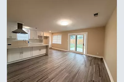 602 Cole Street, Webster, TX 77598 - Photo 5