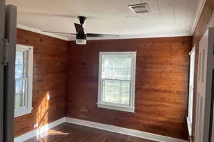 321 S Arcola St, Angleton, TX 77515 - Photo 5