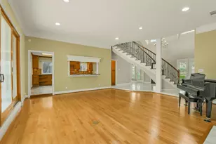 9143 Penn Manor Ct Ct, Houston, TX 77055 - Photo 11