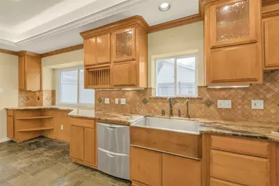 9143 Penn Manor Ct Court, Houston, TX 77055 - Photo 17