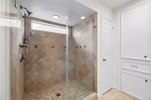 1814 Crutchfield Ln, Katy, TX 77449 - Photo 13