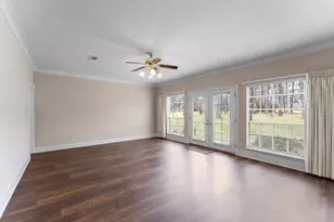 5437 Pine Springs Ct, Conroe, TX 77304 - Photo 21