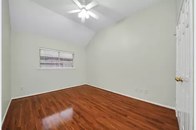 1103 Lake Shore Drive, Pearland, TX 77581 - Photo 23