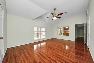 1103 Lake Shore Drive, Pearland, TX 77581 - Photo 11