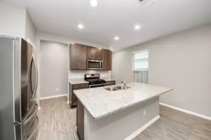 24719 Colony Meadow Trl, Houston, TX 77336 - Photo 11